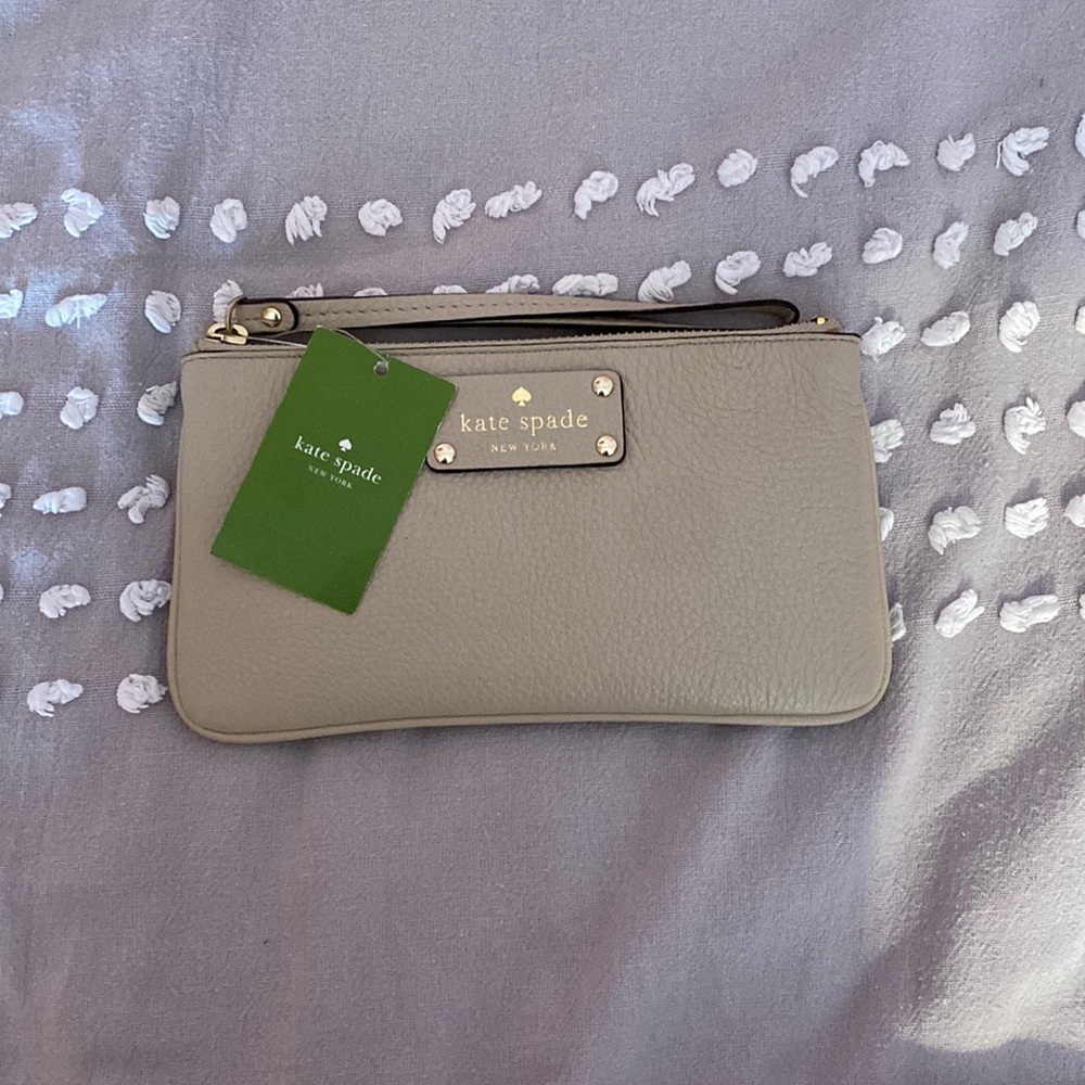 Kate Spade Wristlet Brand New with Original Tag